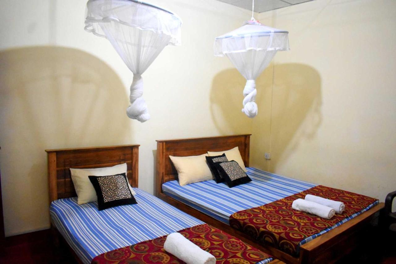 Ranliya Lodge 아누라다푸라 외부 사진